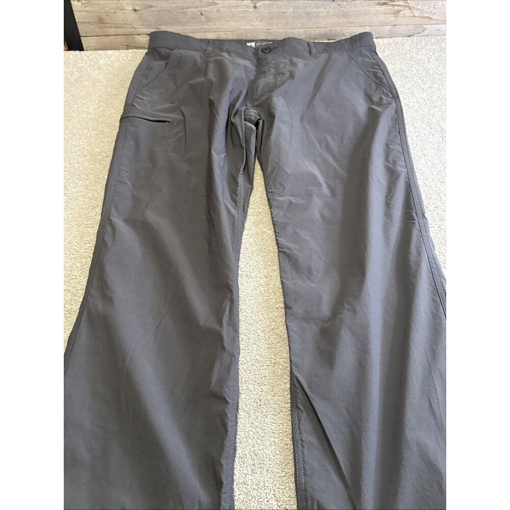 Unionbay LB Tech Pants Men's 40x34 Black Classic Fit Nylon Spandex Zip Pockets - Picture 6 of 15